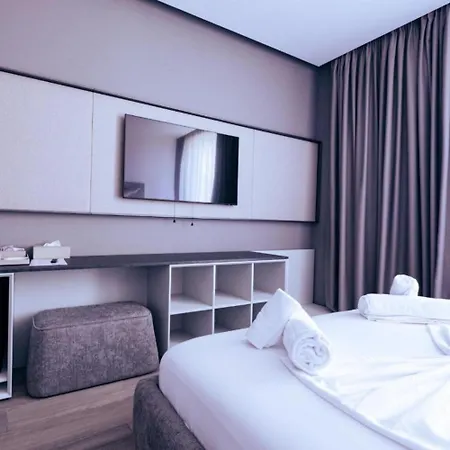 Hotel Infinity-luxury Himare