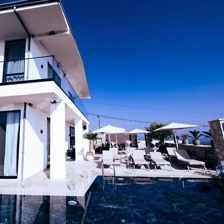 Hotel Infinity-luxury