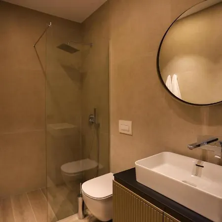 Infinity-luxury Himare