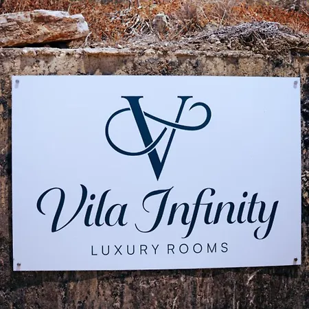 Infinity-luxury 4*