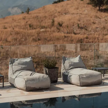 Infinity-luxury Hotel