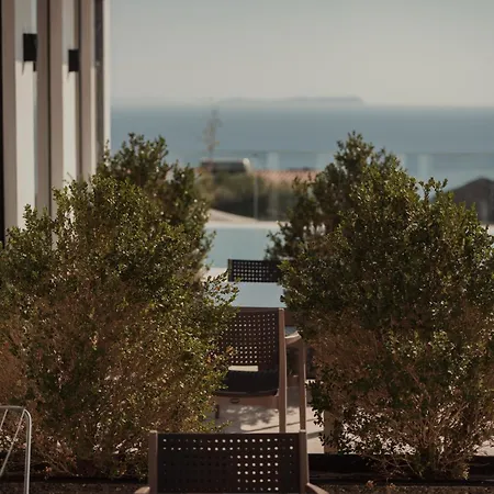 Infinity-luxury Hotel 4*