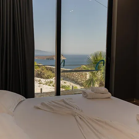 Infinity-luxury 4* Himarë