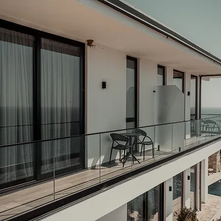 Infinity-luxury Hotel 4*