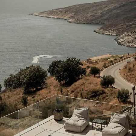 Infinity-luxury Hotel