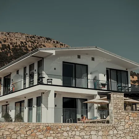 Infinity-luxury 4*