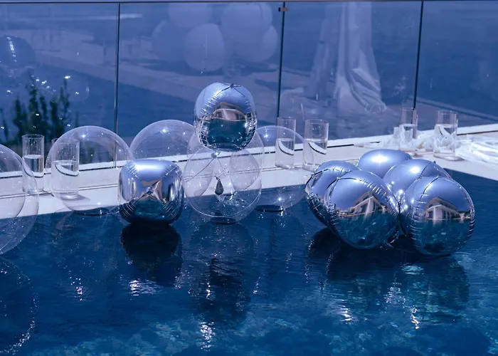 Hotel Infinity-luxury